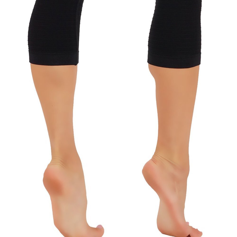 Workout Women's Capri Leggings High Compression - Picture 3 of 5